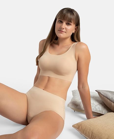 Jockey 1839 Women’s Wirefree Padded Lounge Bra – Full Coverage with 360° Stretch & Removable Pads